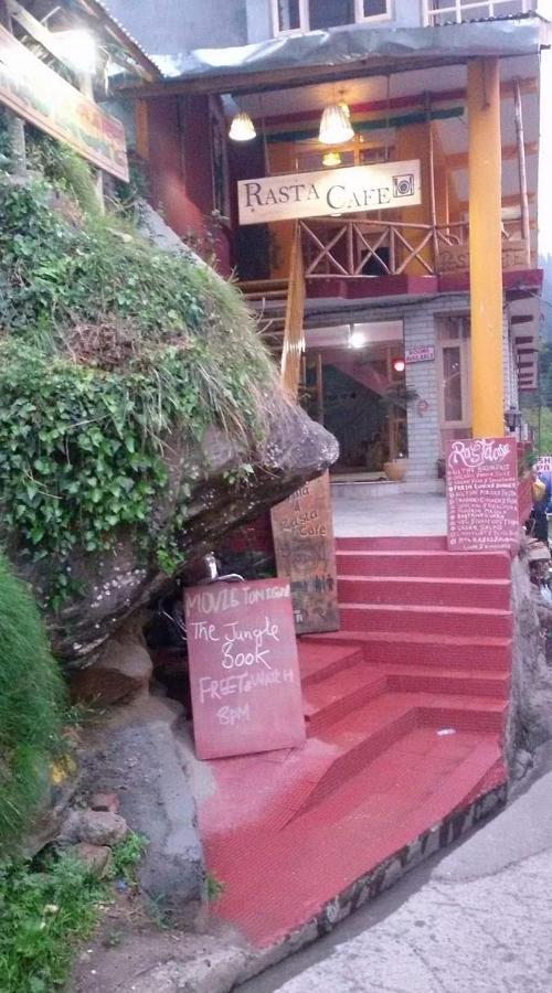 Rasta Cafe And Lodge Manali  Exterior photo